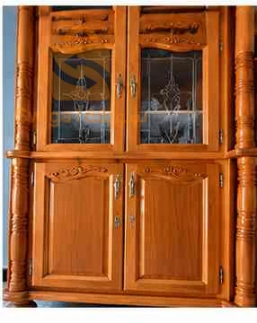 Bibliothèque en bois avec vitrines et tiroirs