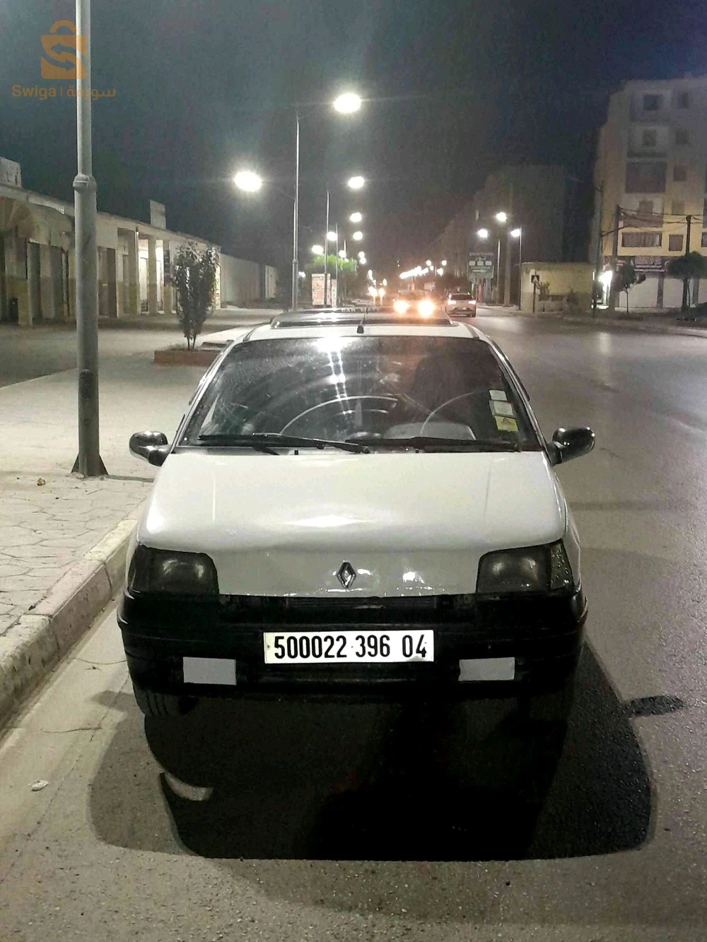 Renault Clio 1 OUM EL BOUAGHI