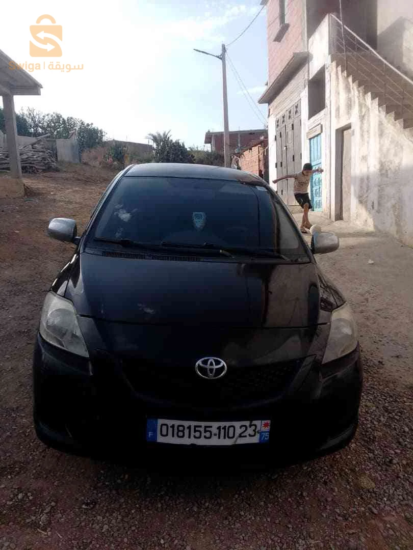Toyota Yaris 2010 EL TARF