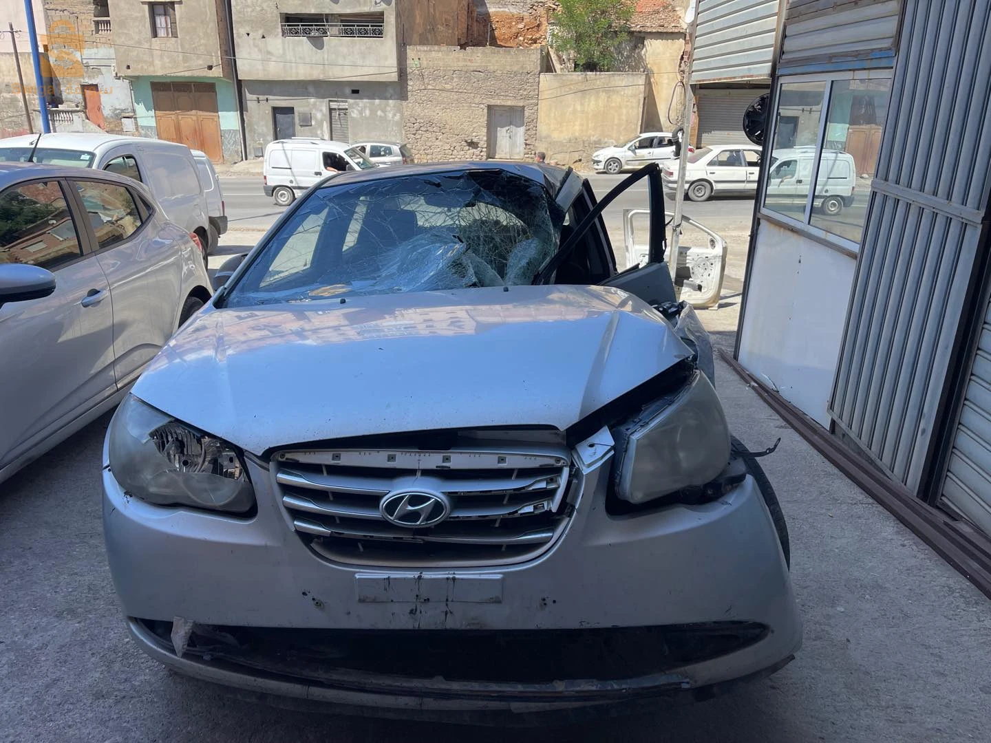هونداي Elantra 2012 بجاية