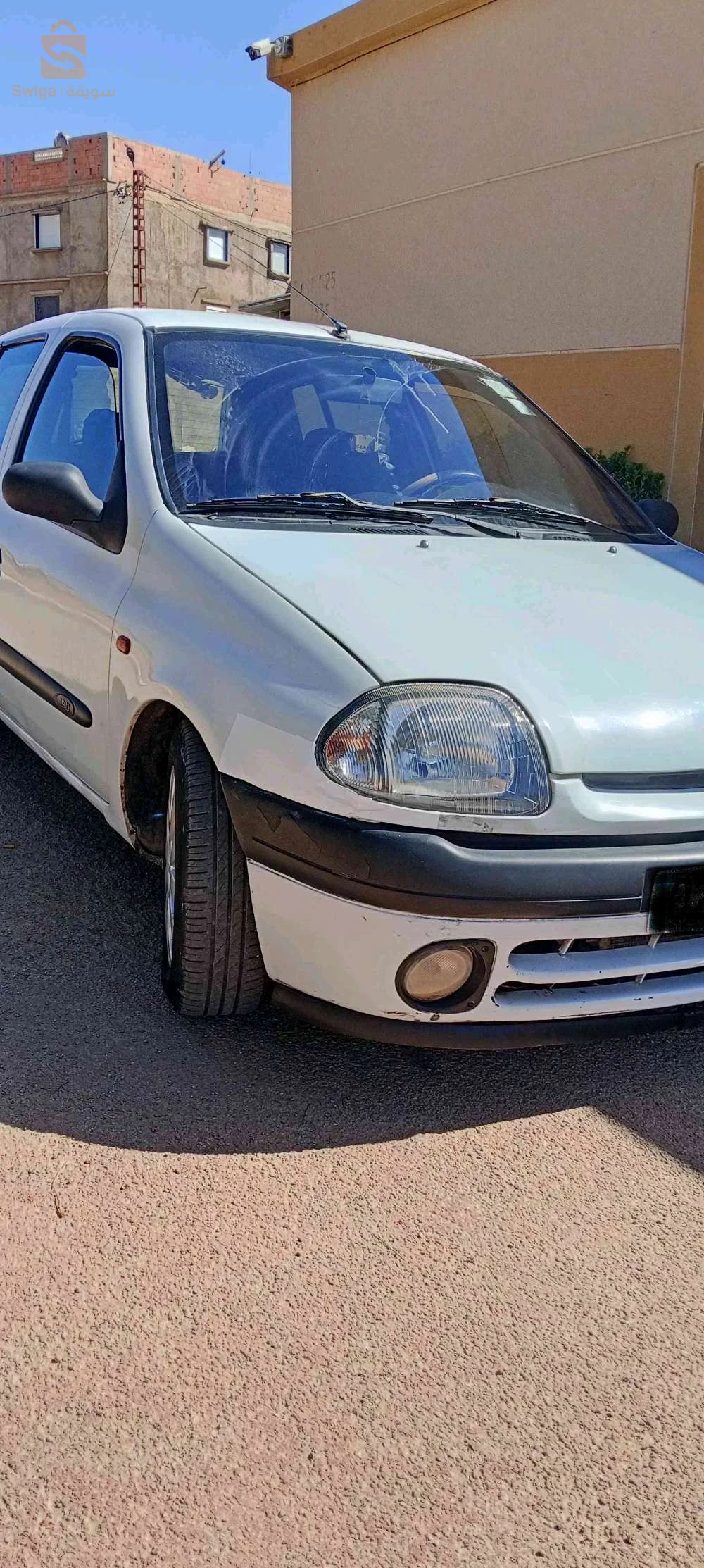 Renault Clio 2 2000 RELIZANE
