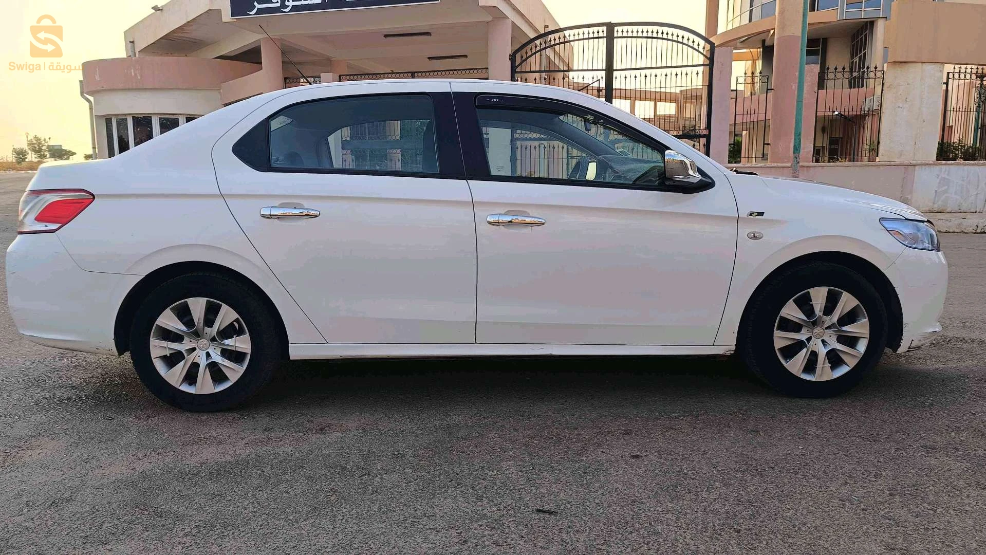 Peugeot 301 2014 TIARET