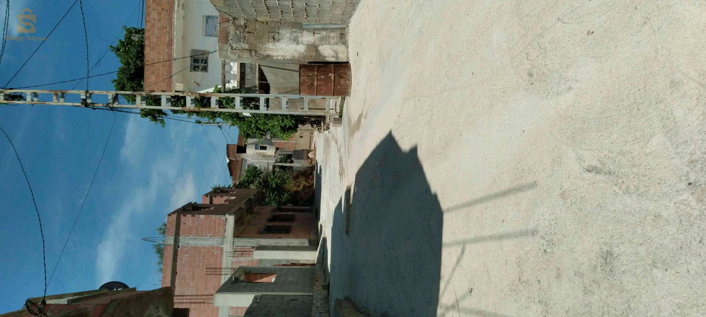 بلاط فورم للبيع