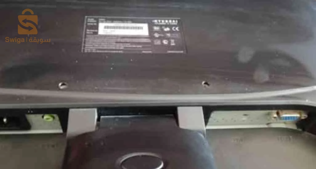 pc + écran Hyundai 50hz