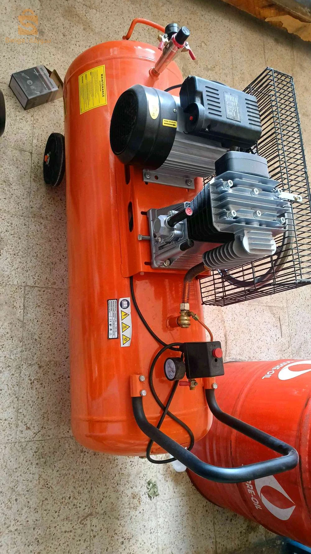 بيع عتاد غسل وتشحيم السيارات