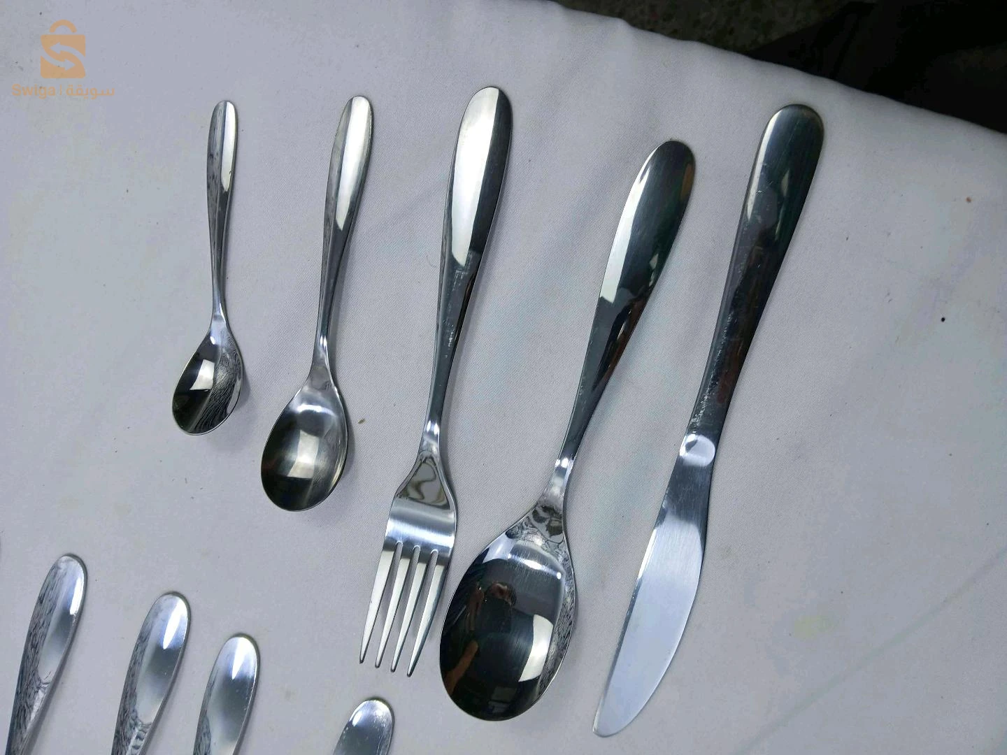 🍴 طقم مغارف ومواس وفراشيط 30 قطعة إنوكس – Set de couverts 30 pcs inox