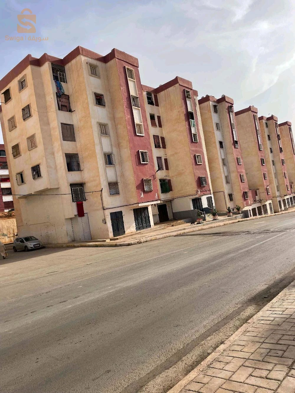 زوج محلات للبيع على الطريق الكبيرة في أولاد مالك المدينة الجديدة باريقو المحمدية