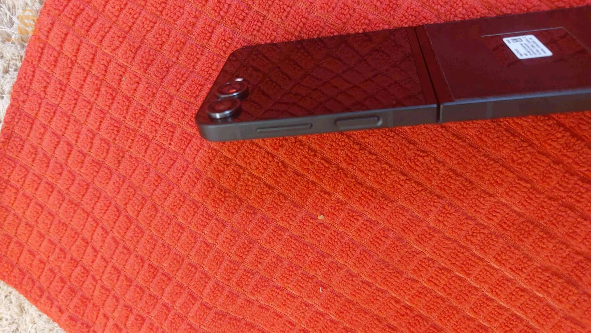هاتف zflip7