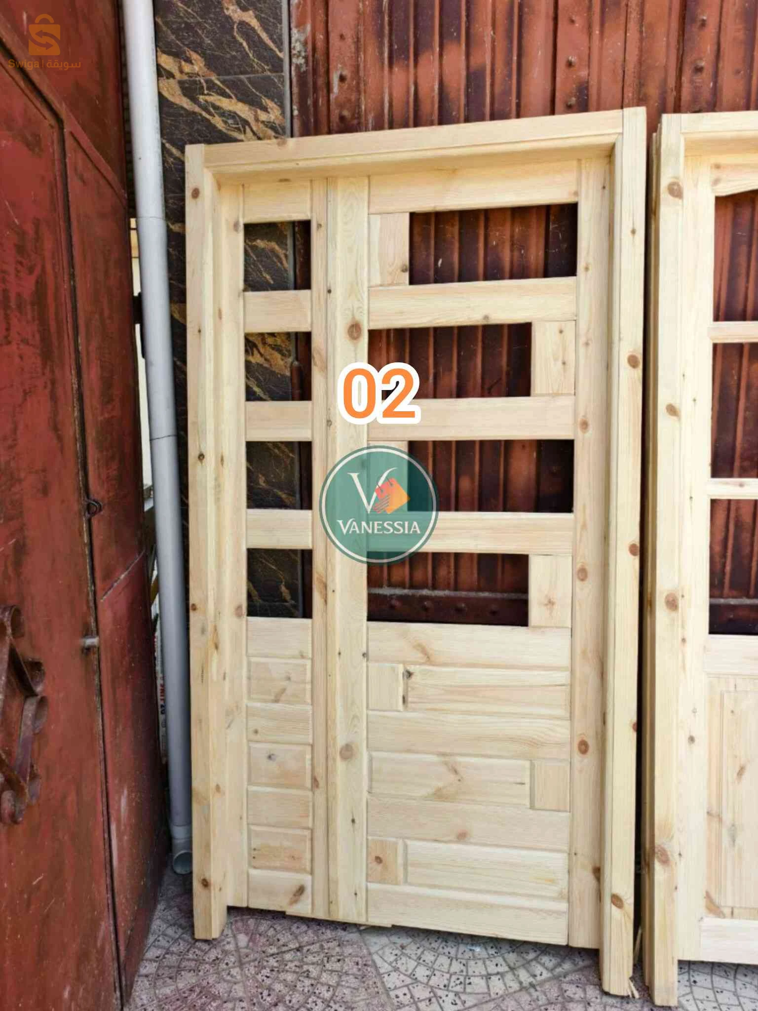 Porte Salon en bois rouge avec cadre