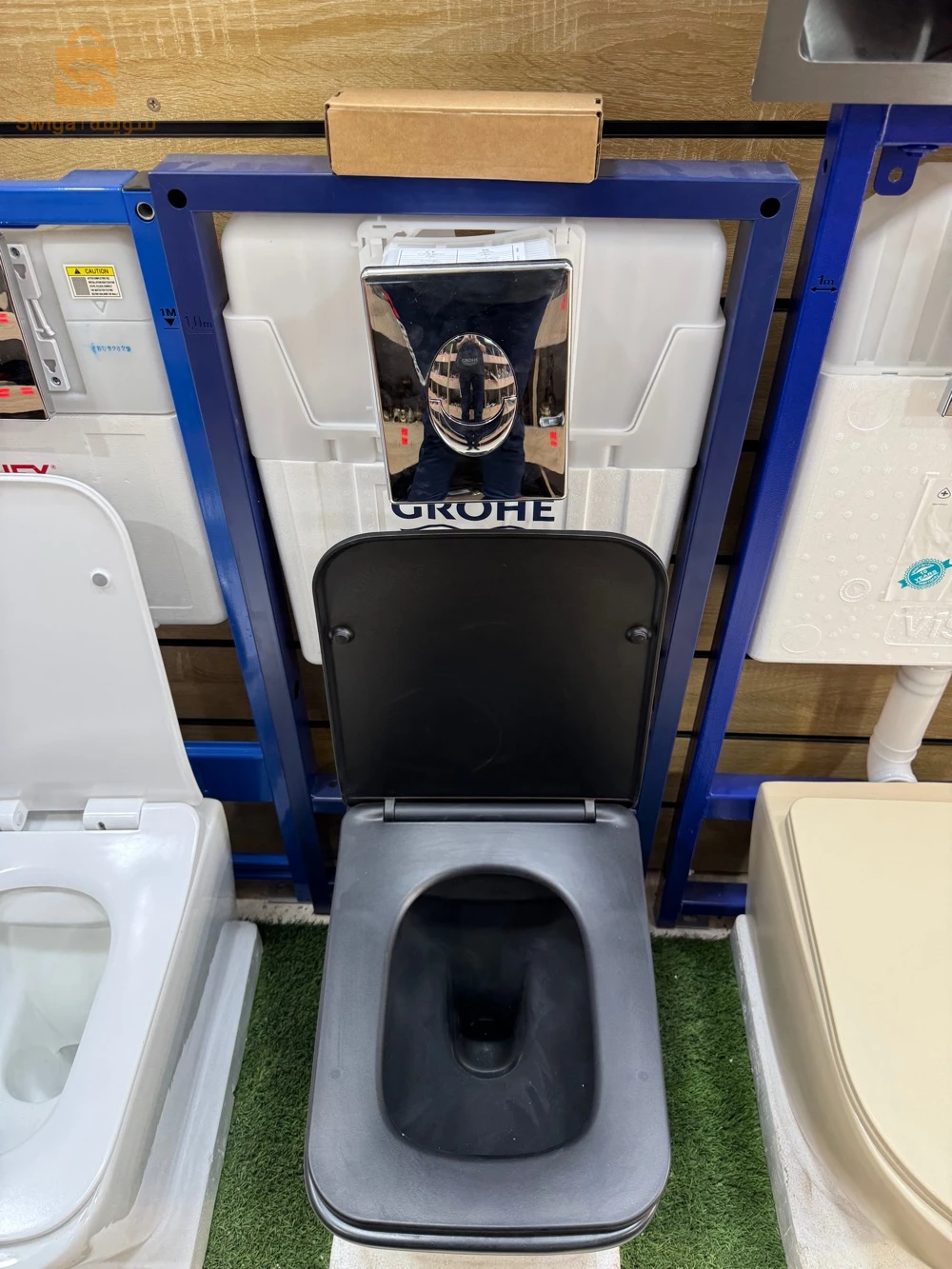 🚽 WC Suspendu – Design Moderne et Élégant

✨ Apportez une touche de modernité à votre salle de bain avec ce WC au design contemporain.

✅ Design élégant et épuré
✅ Finition de qualité
✅ Facile à entretenir
✅ Idéal pour une salle de