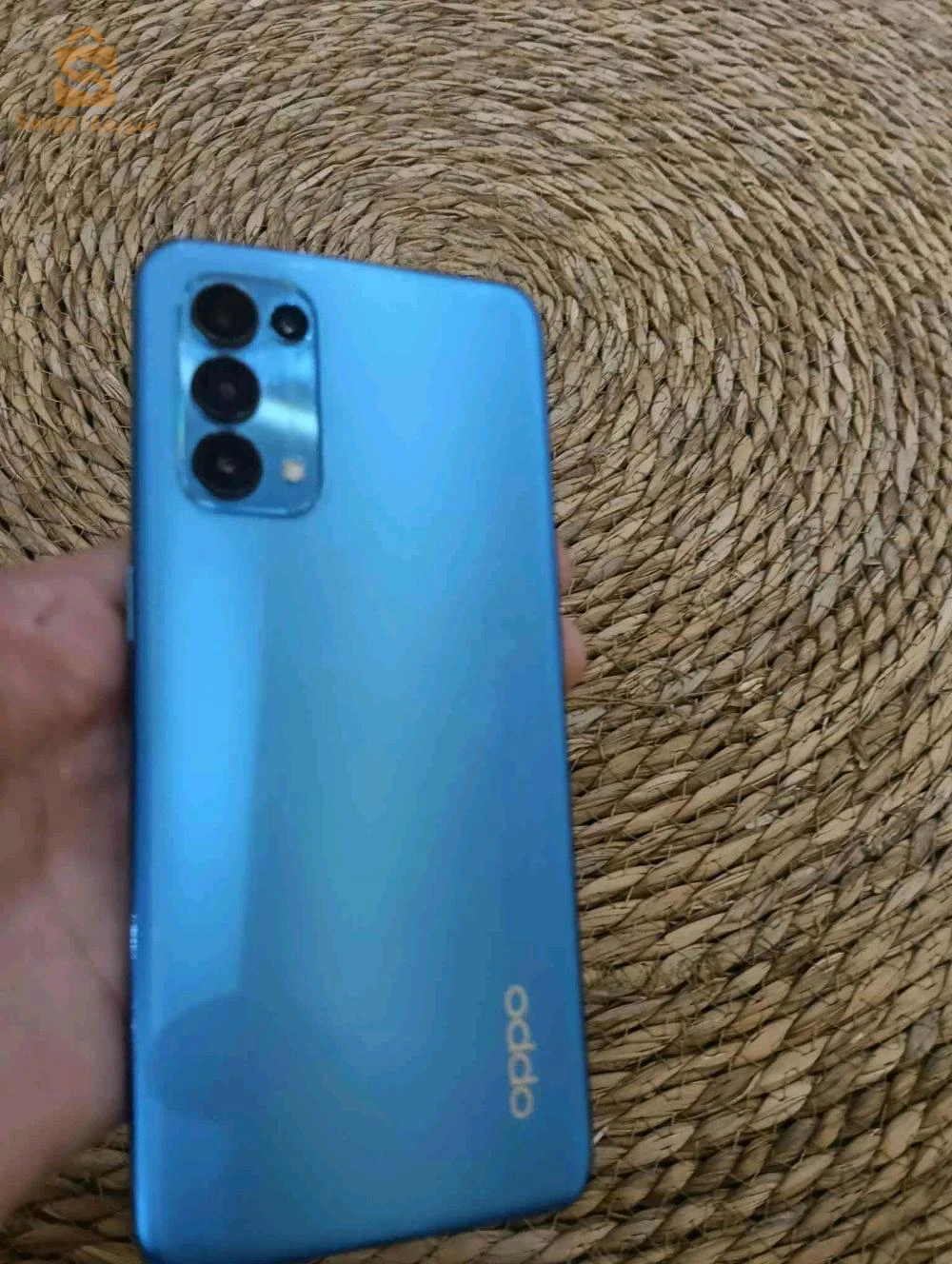 Oppo reno 5G avec boite