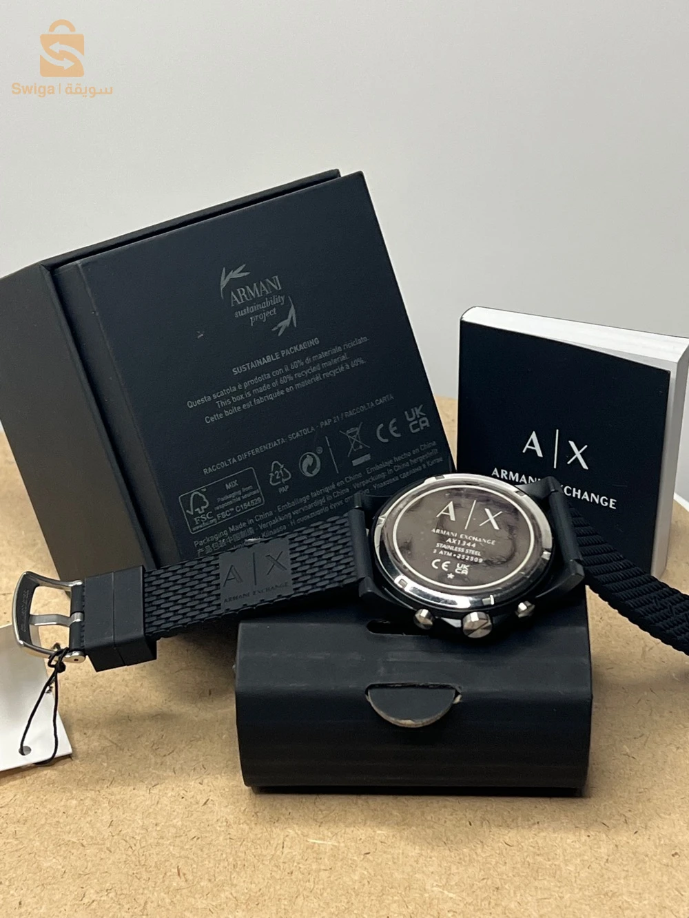 MONTRE ARMANI EXCHANGE CHRONOGRAPHE AUTHENTIQUE AVEC SES PAPIERS&Boîte