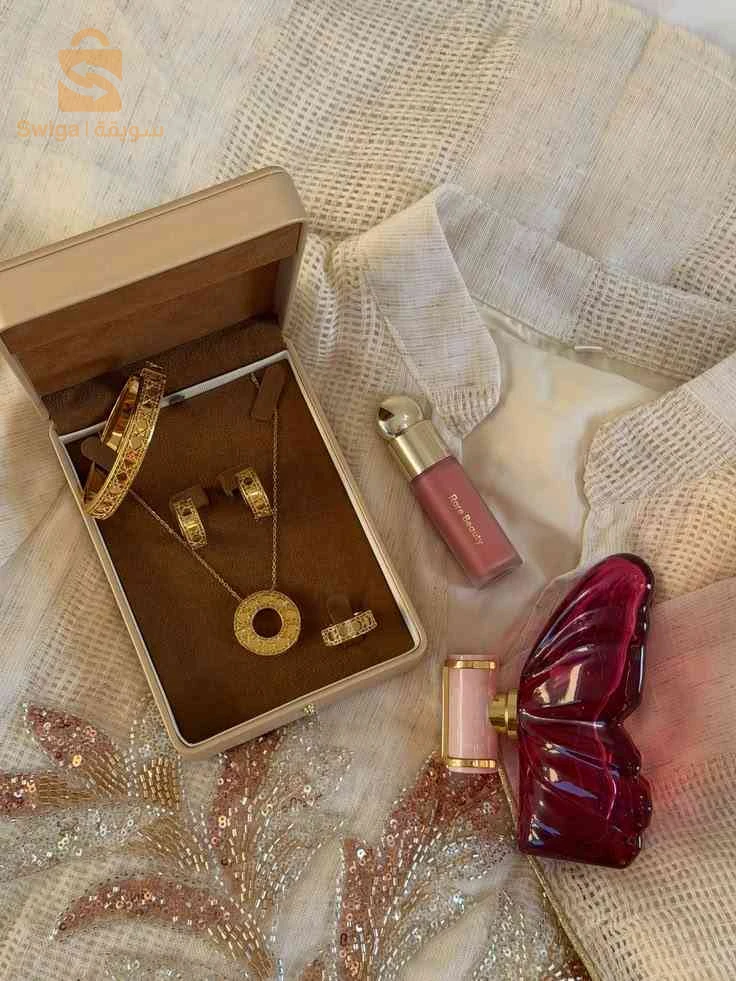 اكسسوارت نسائية فاخرة