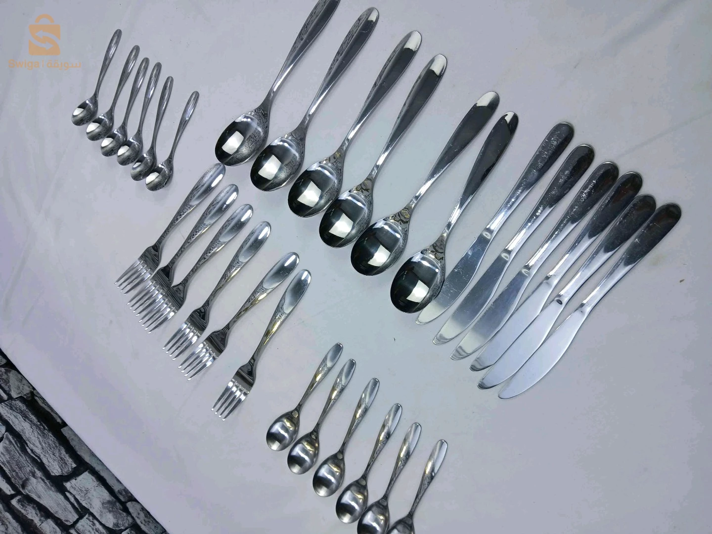 🍴 طقم مغارف ومواس وفراشيط 30 قطعة إنوكس – Set de couverts 30 pcs inox