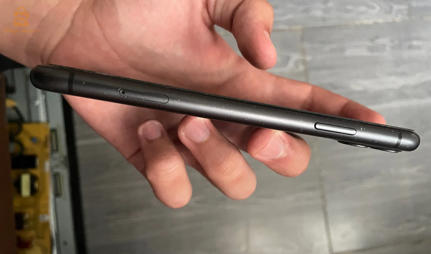 iphone 11 ( baypass) j