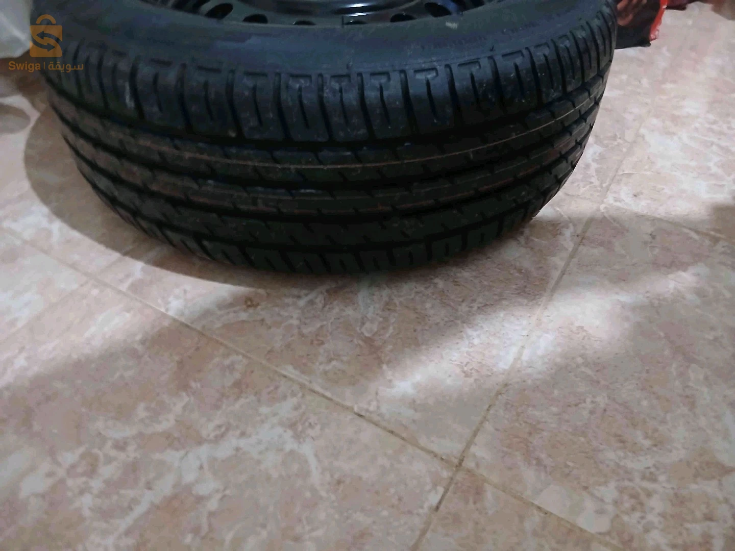 pneu 225/55 r16