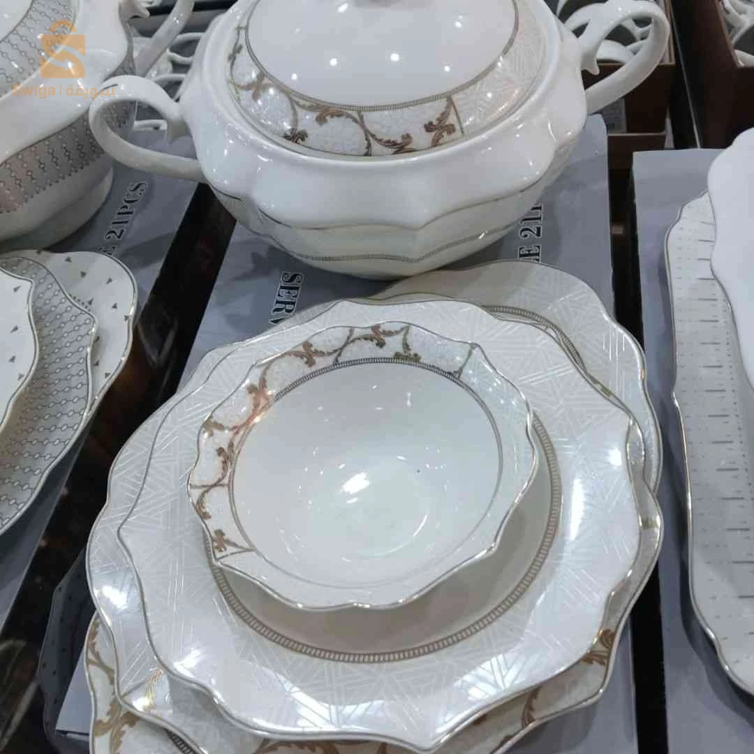 🍽️ أناقة الضيافة تبدأ من مائدتك سوبيار+6 بولات+6 أسيات جواز+6 أسيات بلا+1 أوفال – Élégance et raffinement pour votre table 🍽️
Messages