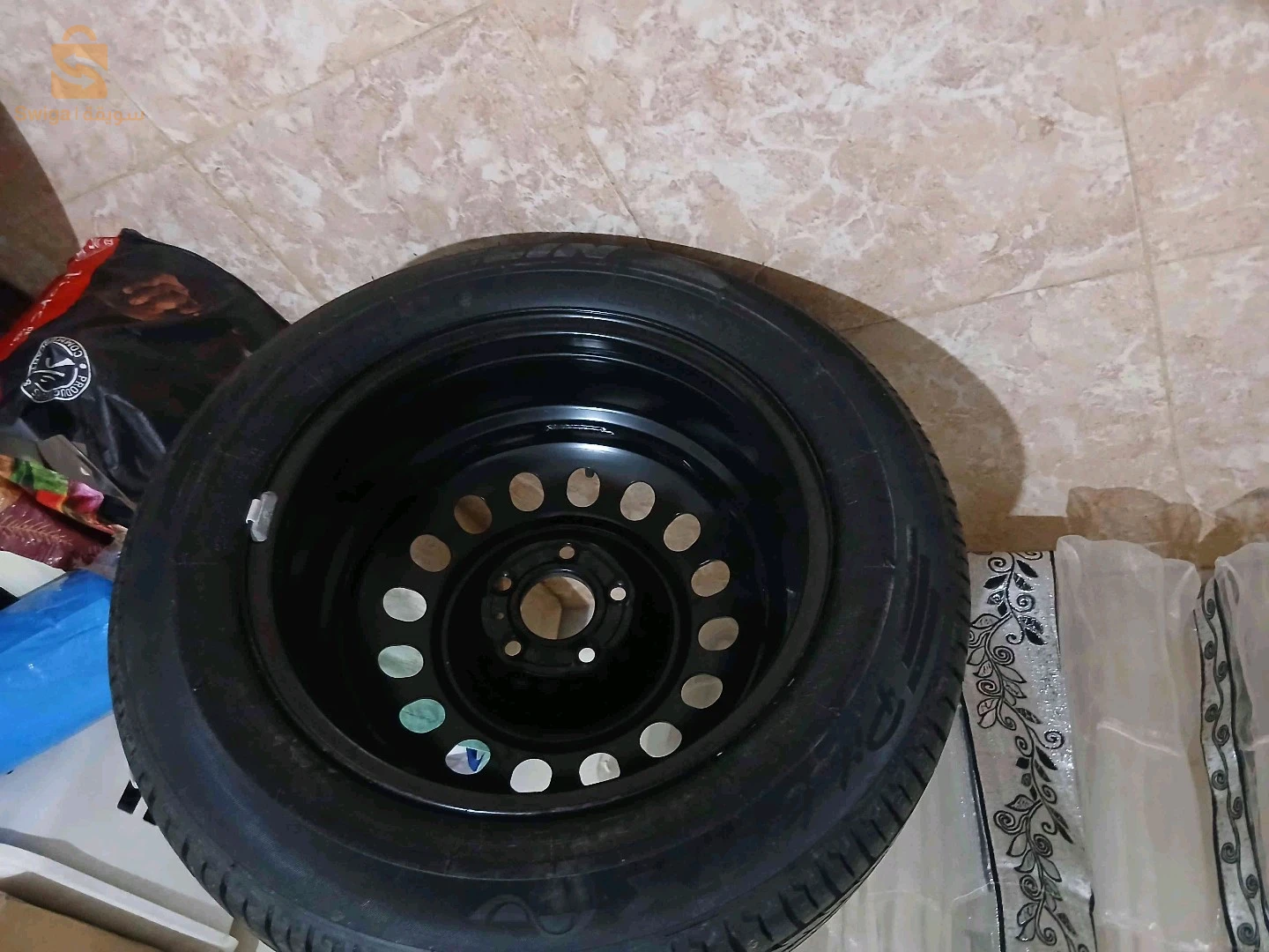 pneu 225/55 r16