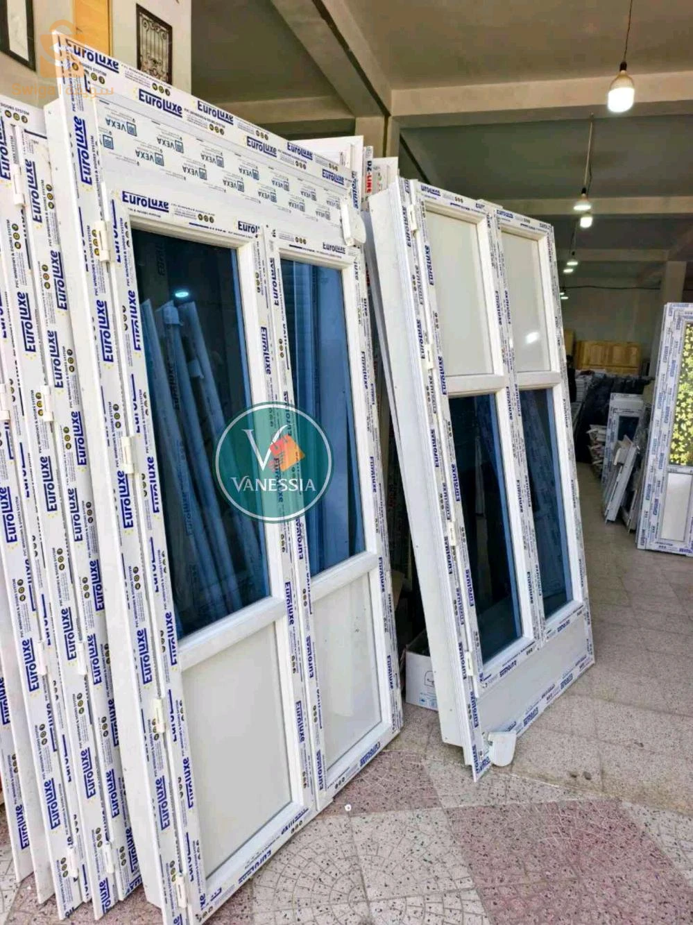 Porte balcon avec rideau plat en pvc verre stop sol fumé
Profil ⭐Euro luxe ⭐ ⭐