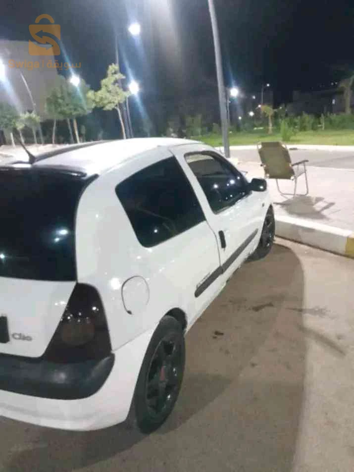 رينو Clio 2 2002 عين الدفلى