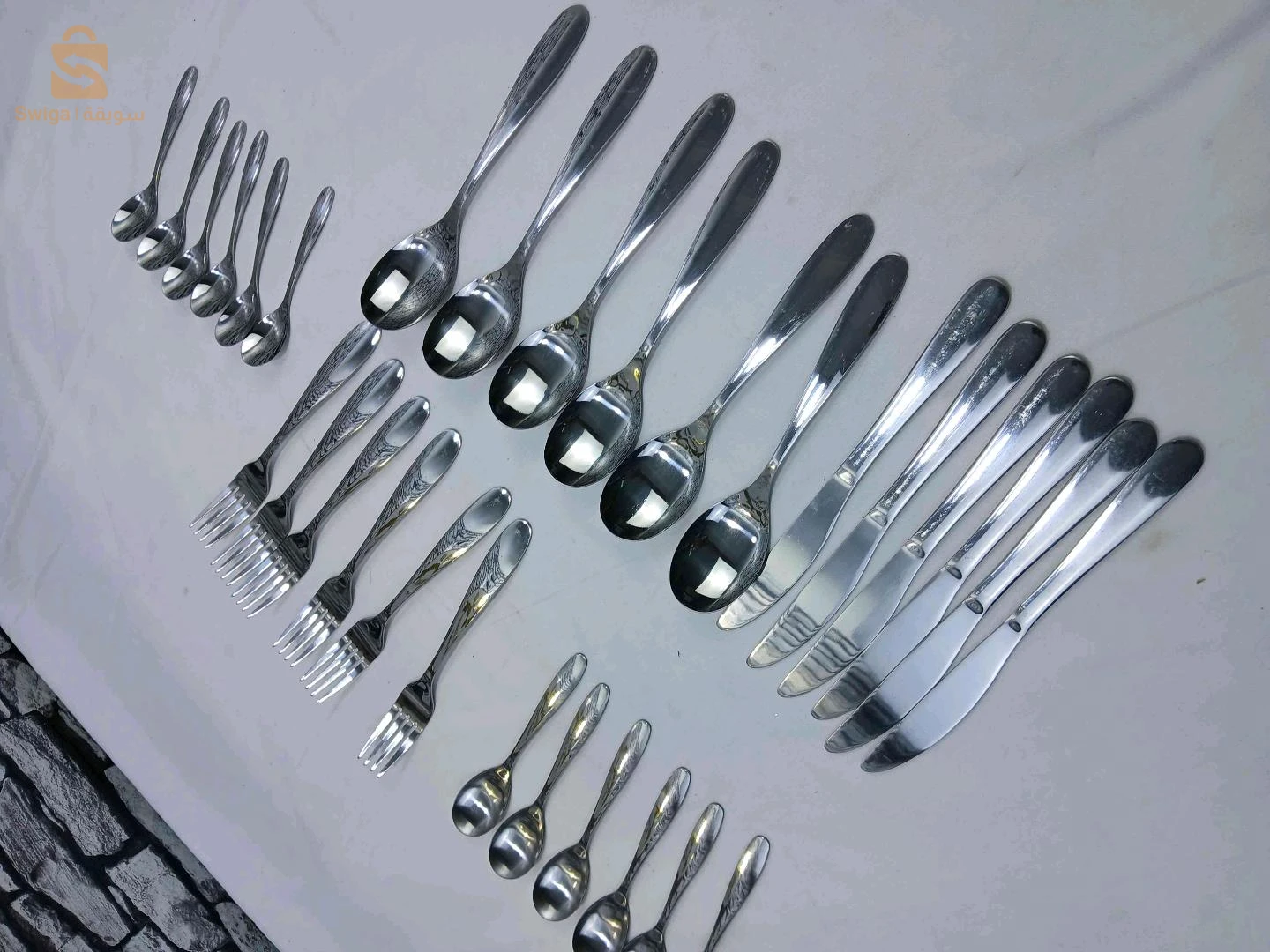 🍴 طقم مغارف ومواس وفراشيط 30 قطعة إنوكس – Set de couverts 30 pcs inox