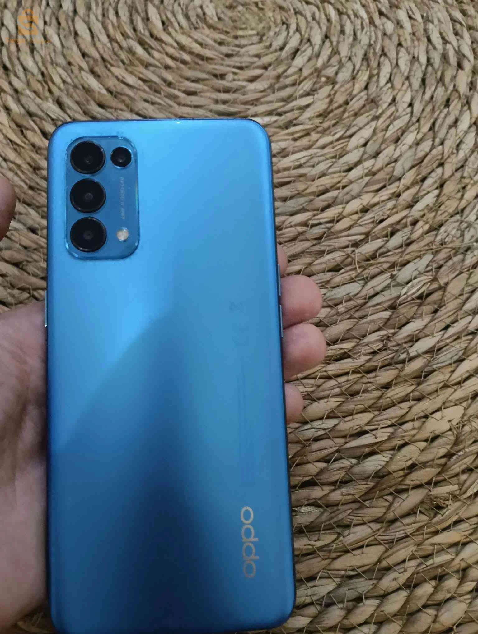 Oppo reno 5G avec boite