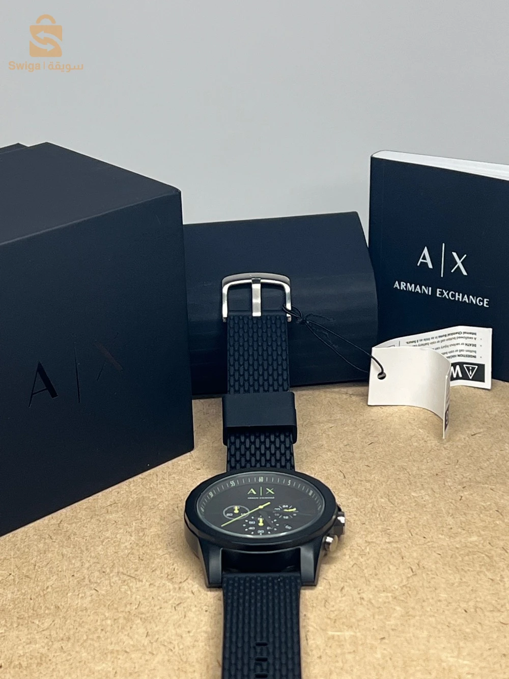 MONTRE ARMANI EXCHANGE CHRONOGRAPHE AUTHENTIQUE AVEC SES PAPIERS&Boîte