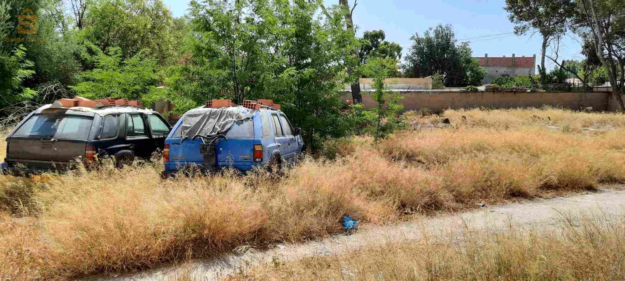 فيلا ل بيع في مسكينة فيل عرض جميل جدا مساحة الارض فيها 656و دار فيها 400متر معا عقد ا
الملكيه فرصه رائعه للاستثمار او للعيش رقم الهاتف 0558408594_0656837254