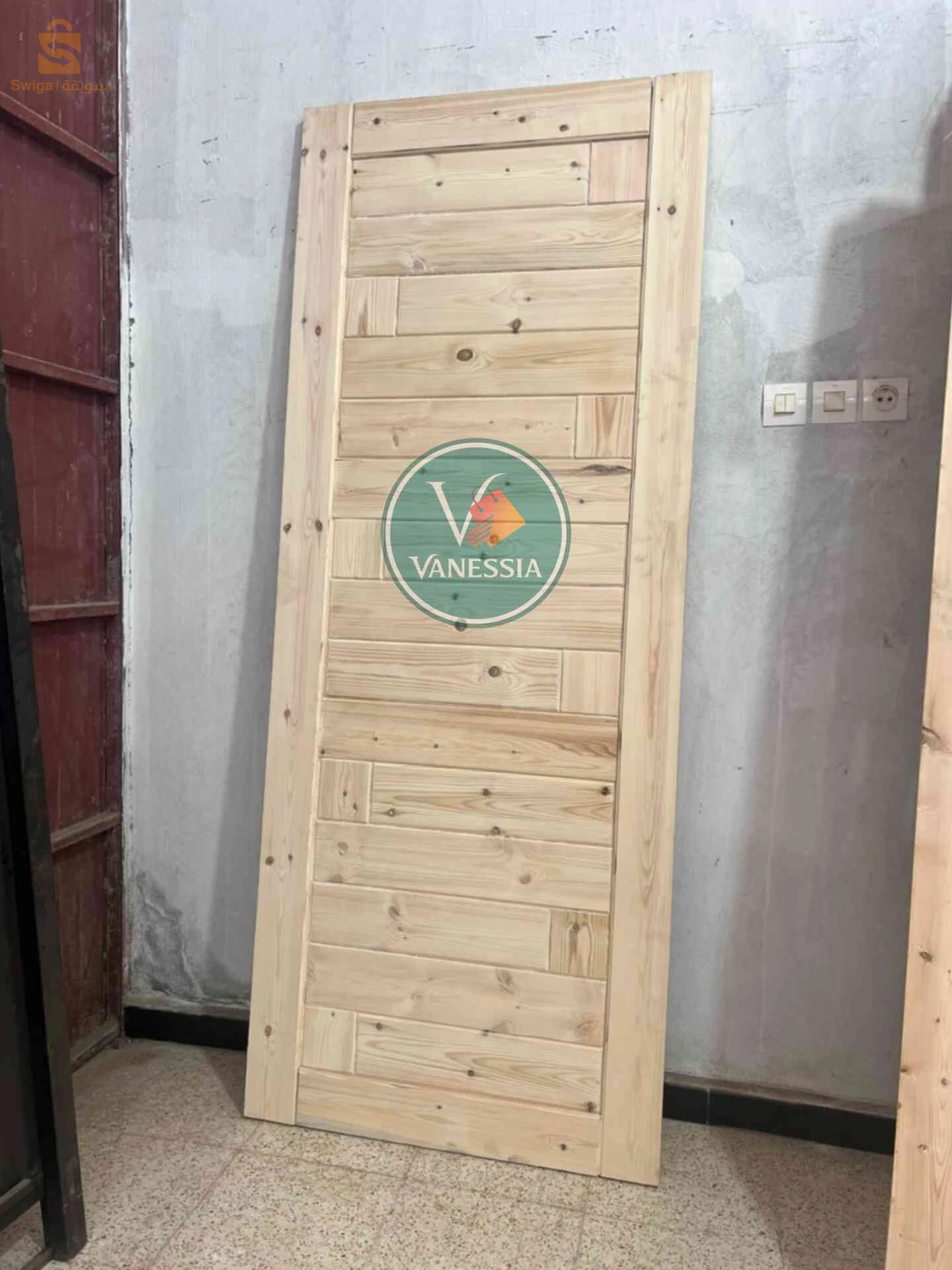 Porte chambre bois rouge Sans cadre