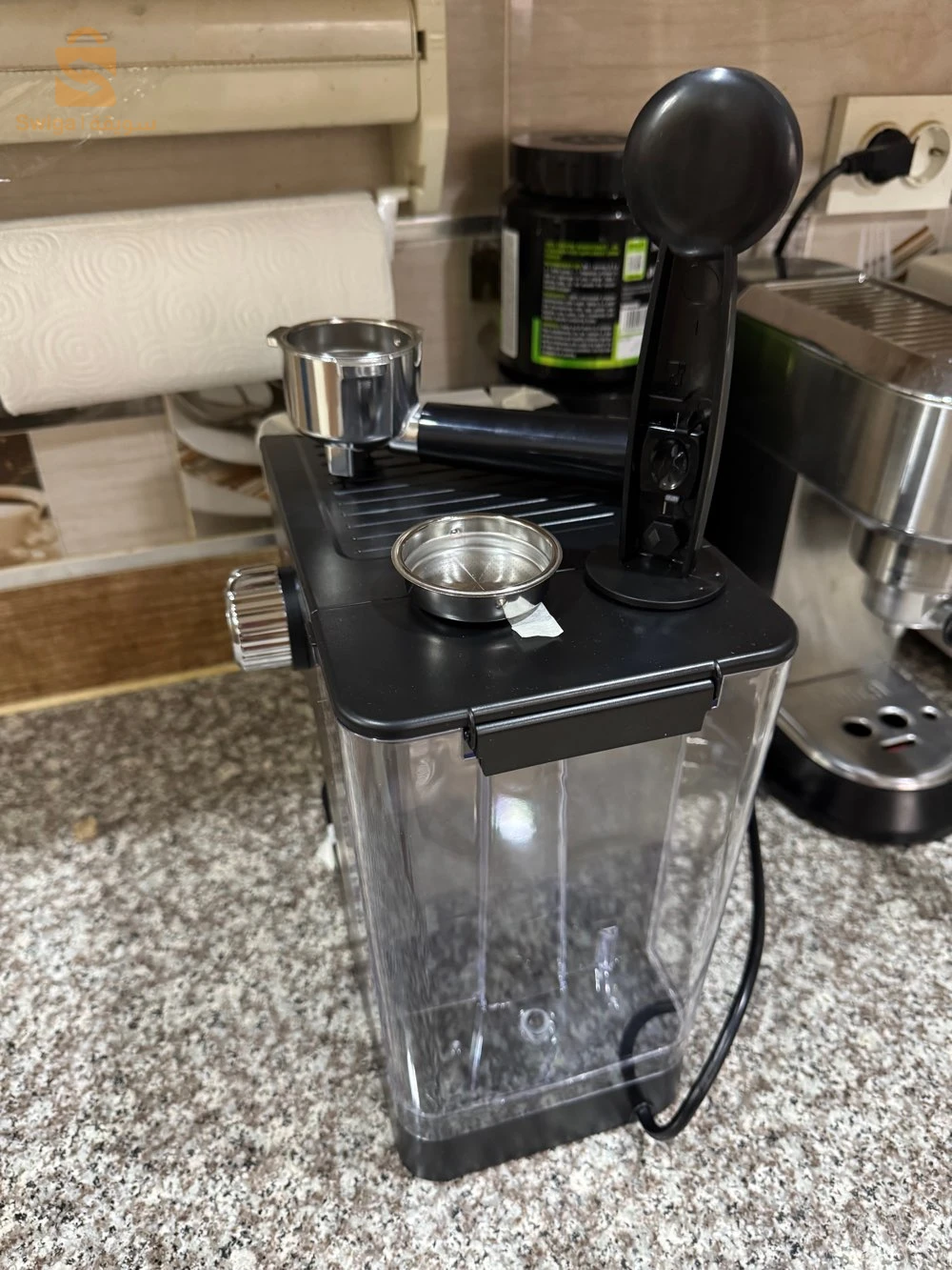 café
