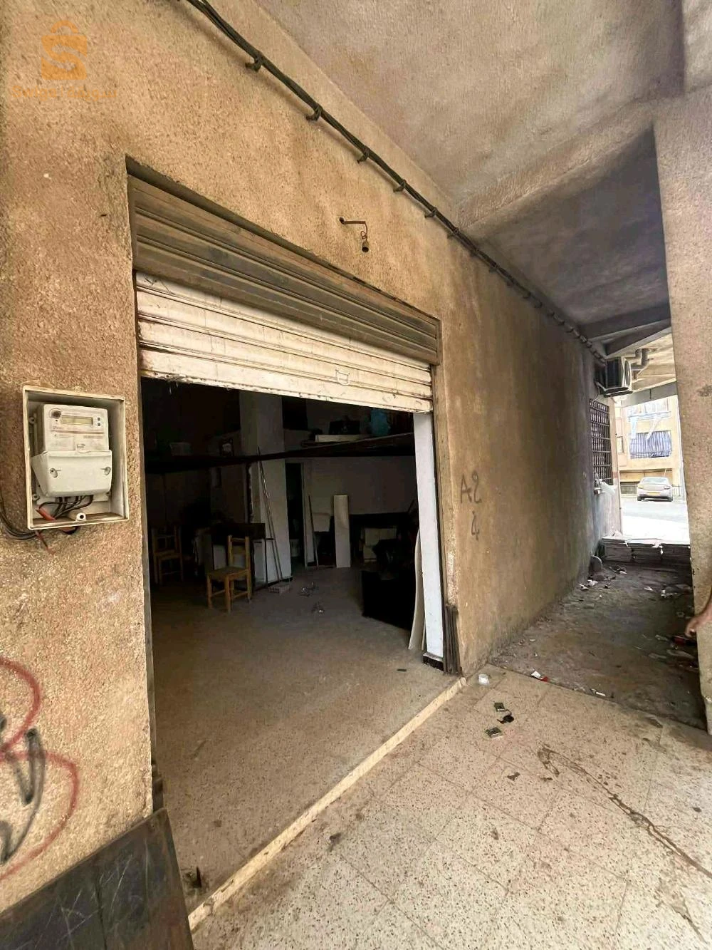 vente un local de 52 mètres carrés commercial
