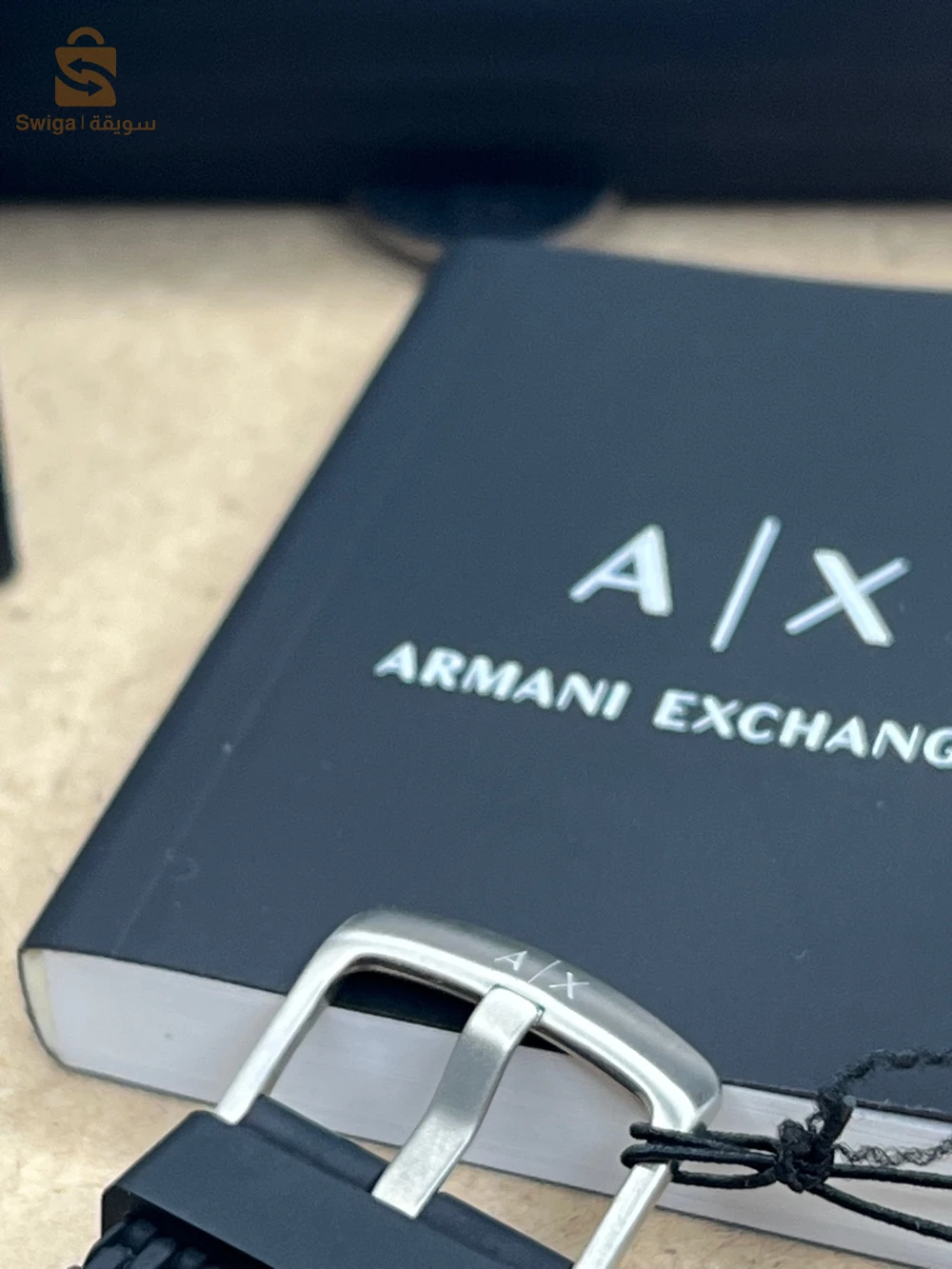 MONTRE ARMANI EXCHANGE CHRONOGRAPHE AUTHENTIQUE AVEC SES PAPIERS&Boîte