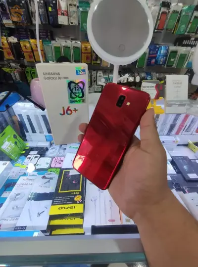Samsung j6 plus