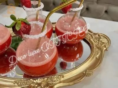 قارورات زجاج عصير
