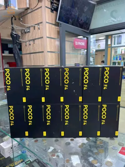 Poco F4