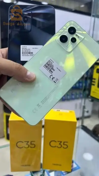 Realme C35