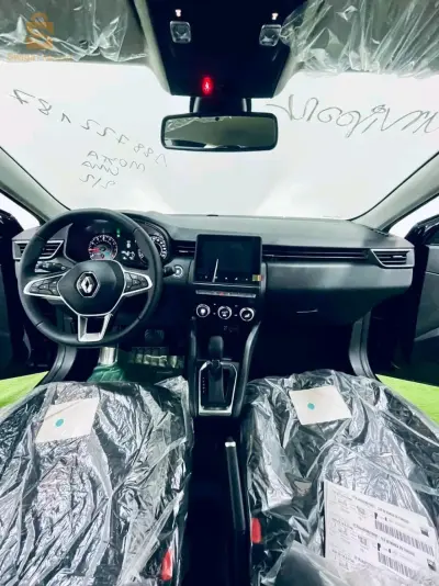 Renault_clio_05