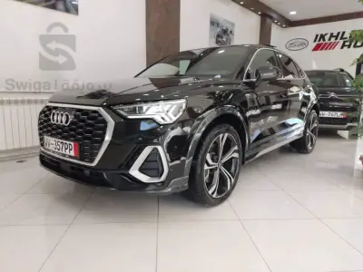 Q3