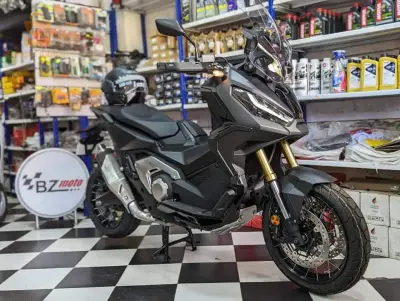 HONDA X-ADV 750