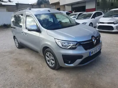 RENAULT EXPRESS 2022
