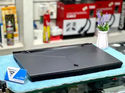 Alienware 17 R4