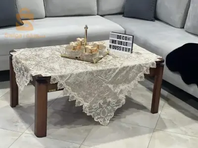 مفرشة طاولة