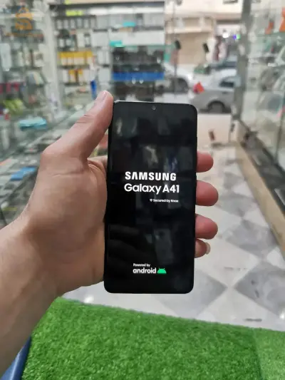 Samsung  A41