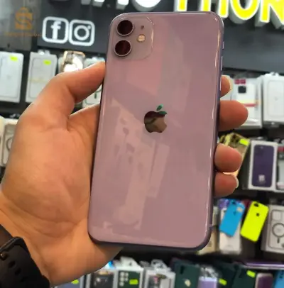 iPhone 11