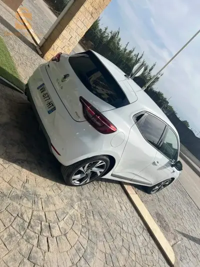 Clio RS line
