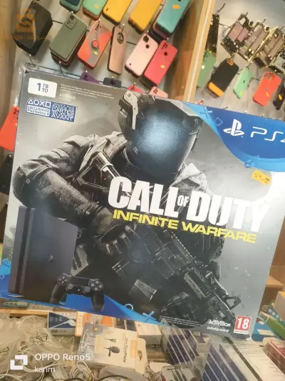 PlayStation 4 slim 1TB