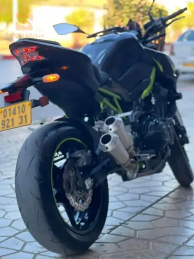 KAWASAKI. Z900
