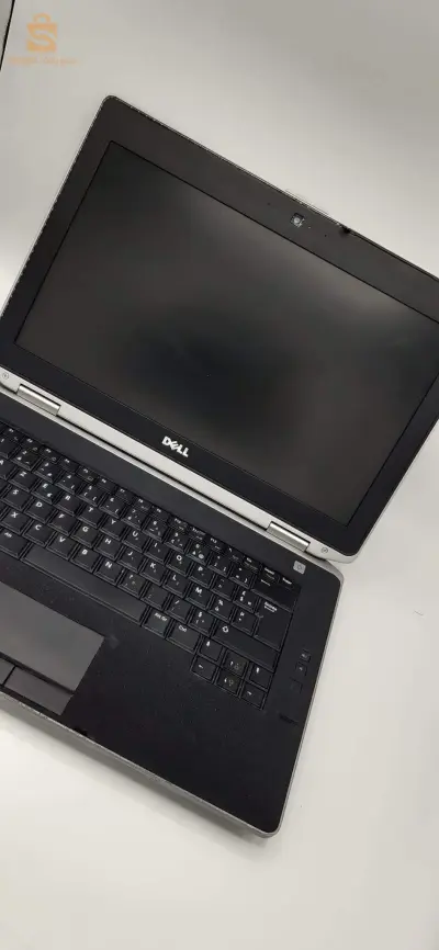 Dell حاسوب محمول