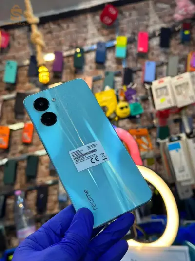 realme c33