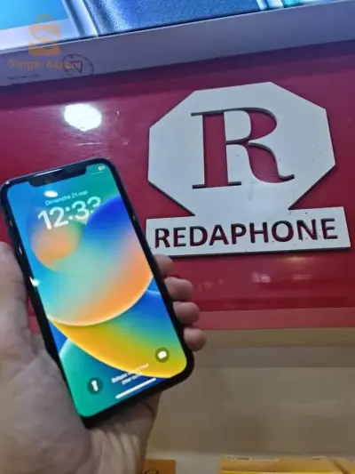 iPhone 11